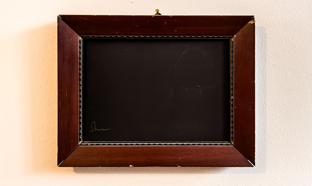 In honorem Kurt Gödel – Acryl und Überklebung auf Holzplatte